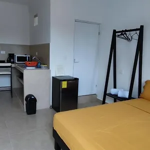 Departamento 4 En Cerca De La Playa Mahahual